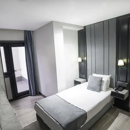 Hotel Istanbul Airport Express *